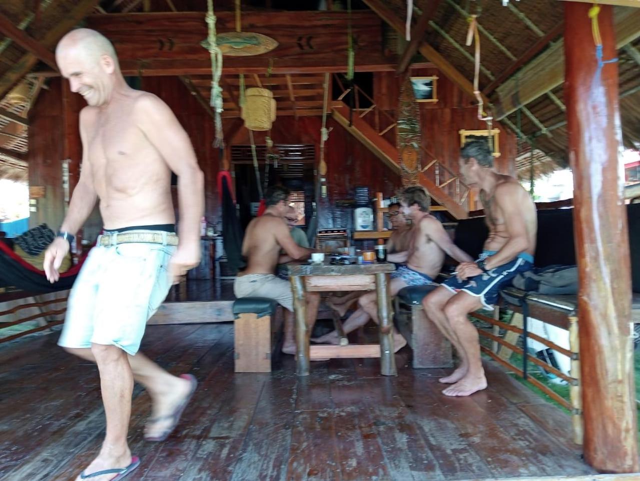 Mentawai Ebay Playground Surfcamp Villa Masokut Eksteriør billede